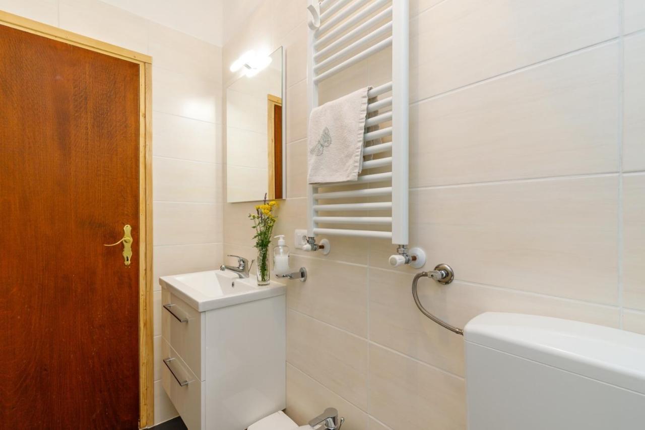 Apartments Vivijana Rabac Bagian luar foto