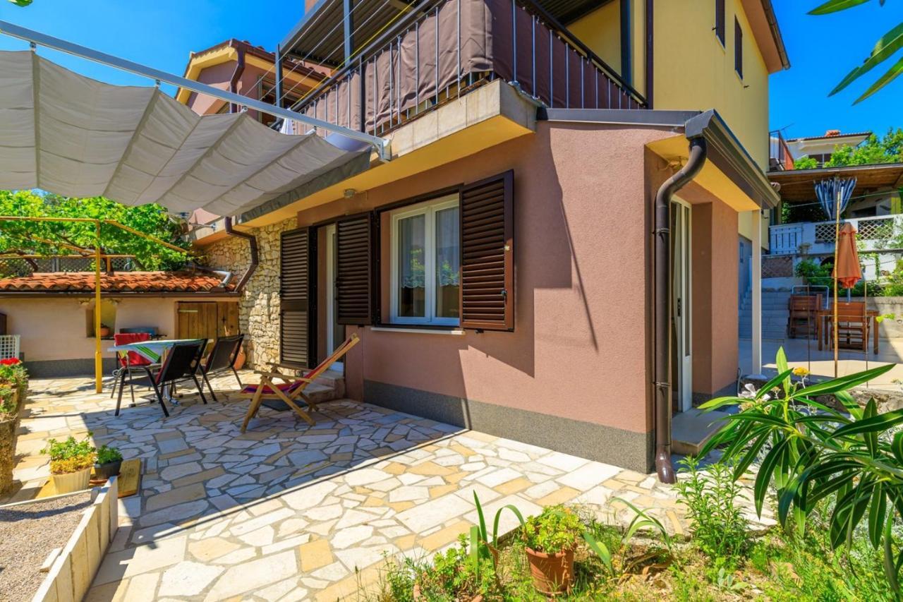 Apartments Vivijana Rabac Bagian luar foto