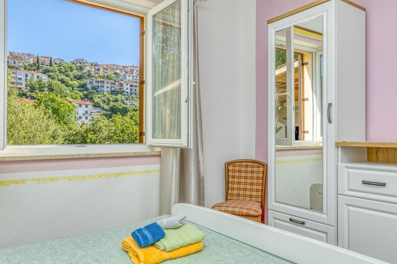 Apartments Vivijana Rabac Bagian luar foto